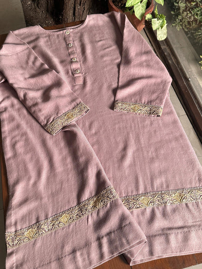 Rose Pink Shade Kashmiri Pashmina Phiran with Handcrafted Ari & Chikankari Embroidery