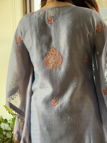 Lavender Zari Chanderi Chikankari Kaftan