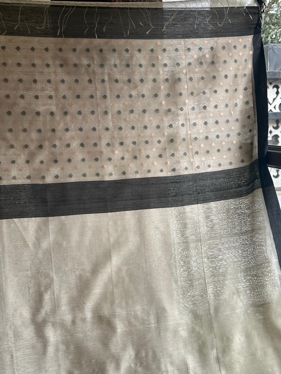 Grey Woven Butta Saree with Contrast Black Border