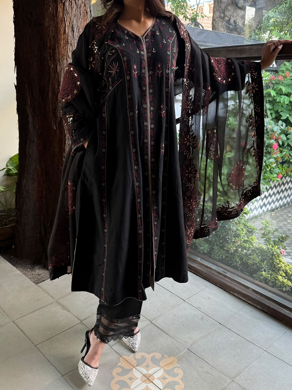 Black & Rust Red Shade Coral Motif Fine Chikankari Organza Mukaish Dupatta