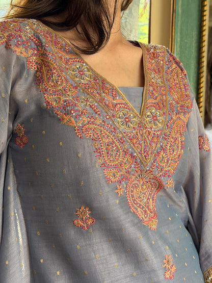 Lavender Zari Chanderi Chikankari Kaftan