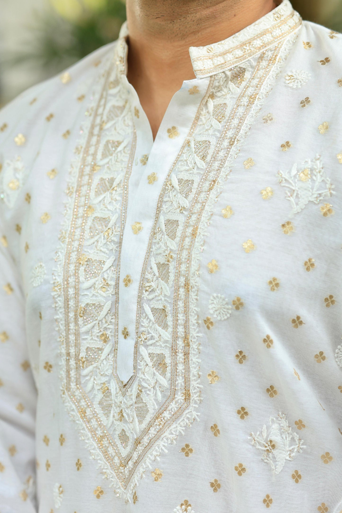 Off White Zari Chanderi Chikankari Ready to Wear Men’s Kurta