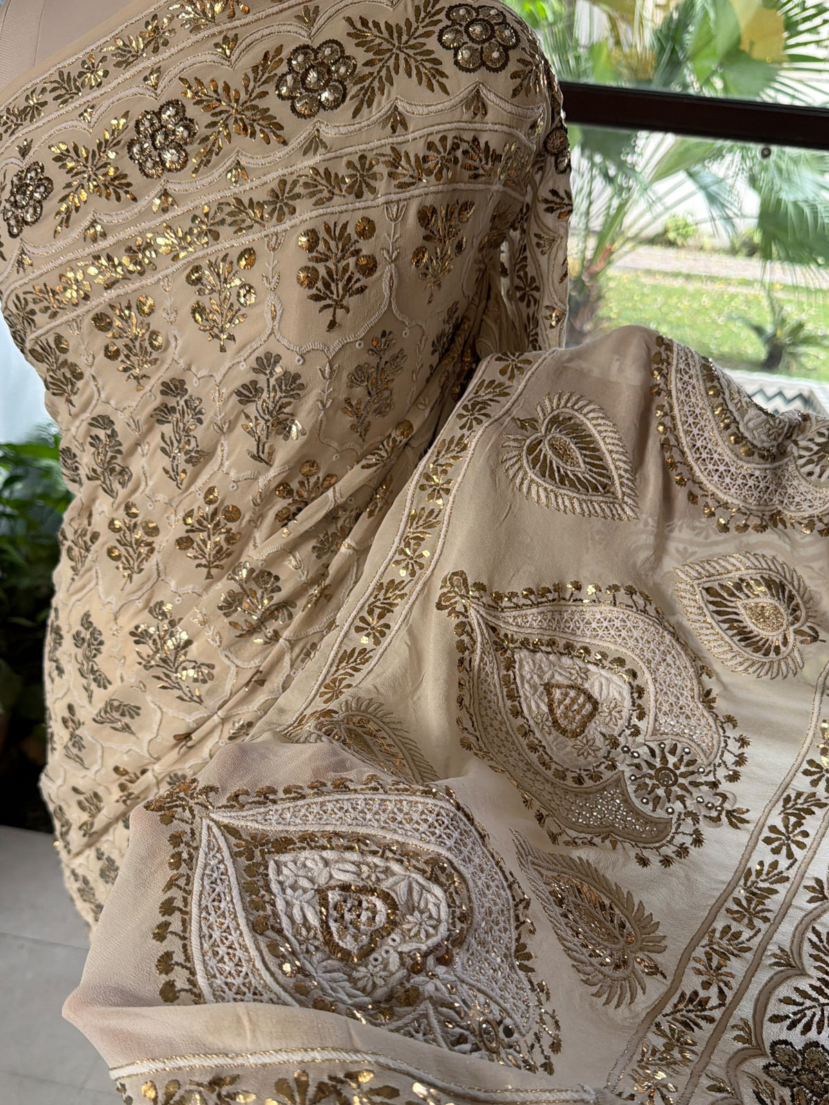 Vintage Dual Shade Mukaish Chikan Heriloom Saree with Blouse