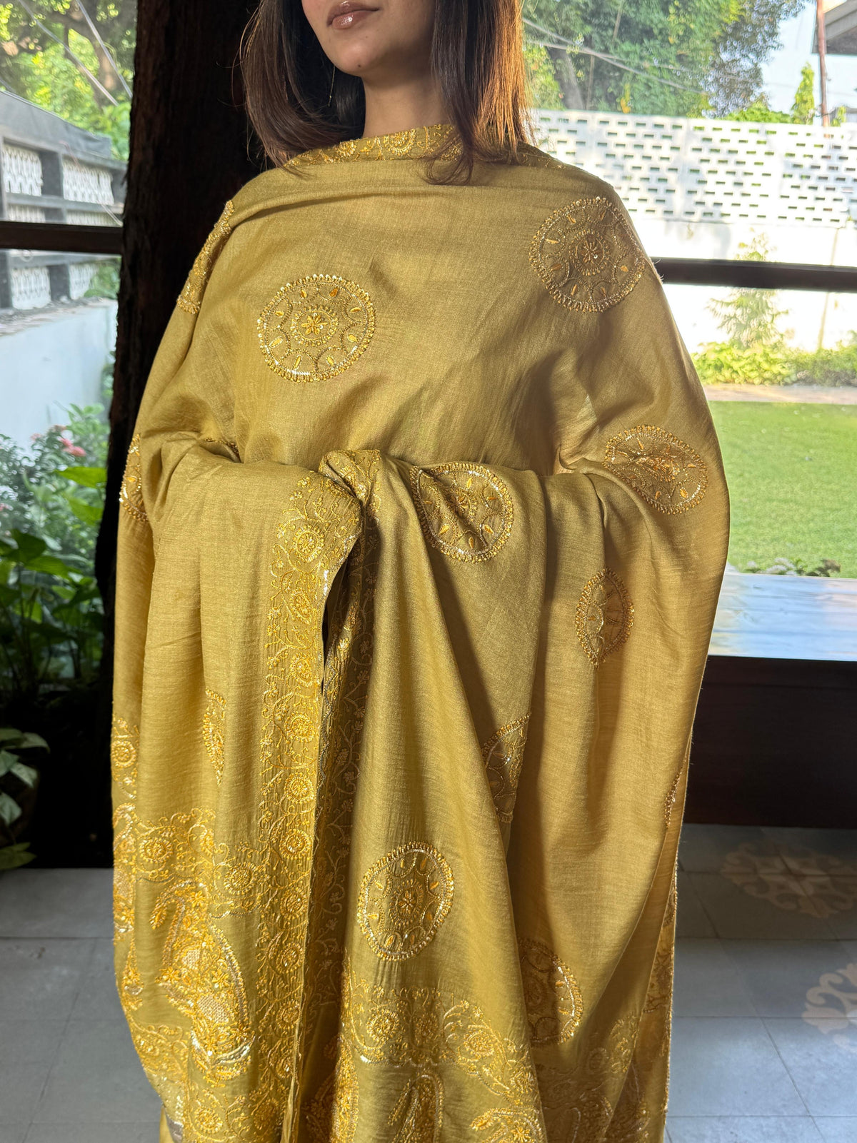 Zari Tissue Chikanakari Ari Heriloom Chikankari Dupatta Angarkha Set