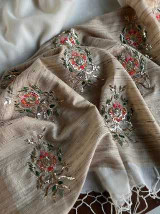 Off White Tussar Silk Gheecha Palla Kota Mukaish Resham Saree