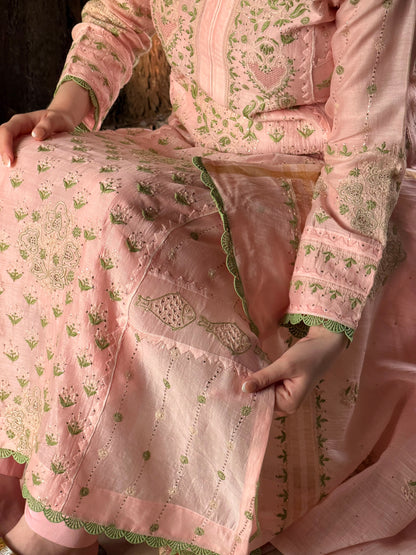 Applique Mahi Motif Soft Pink Mal Chanderi Chikankari Kurta Set