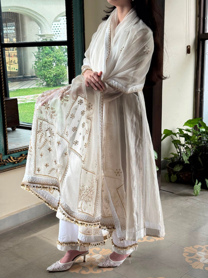 Ivory Kota Pattu Chikankari Suit Set with Organza Dupatta & Pearl Loop Buttons