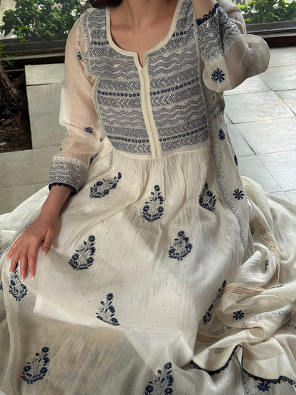 White Melon | Malmal Mukaish Kamdani Chikankari Stitched Kurta Dupatta Set