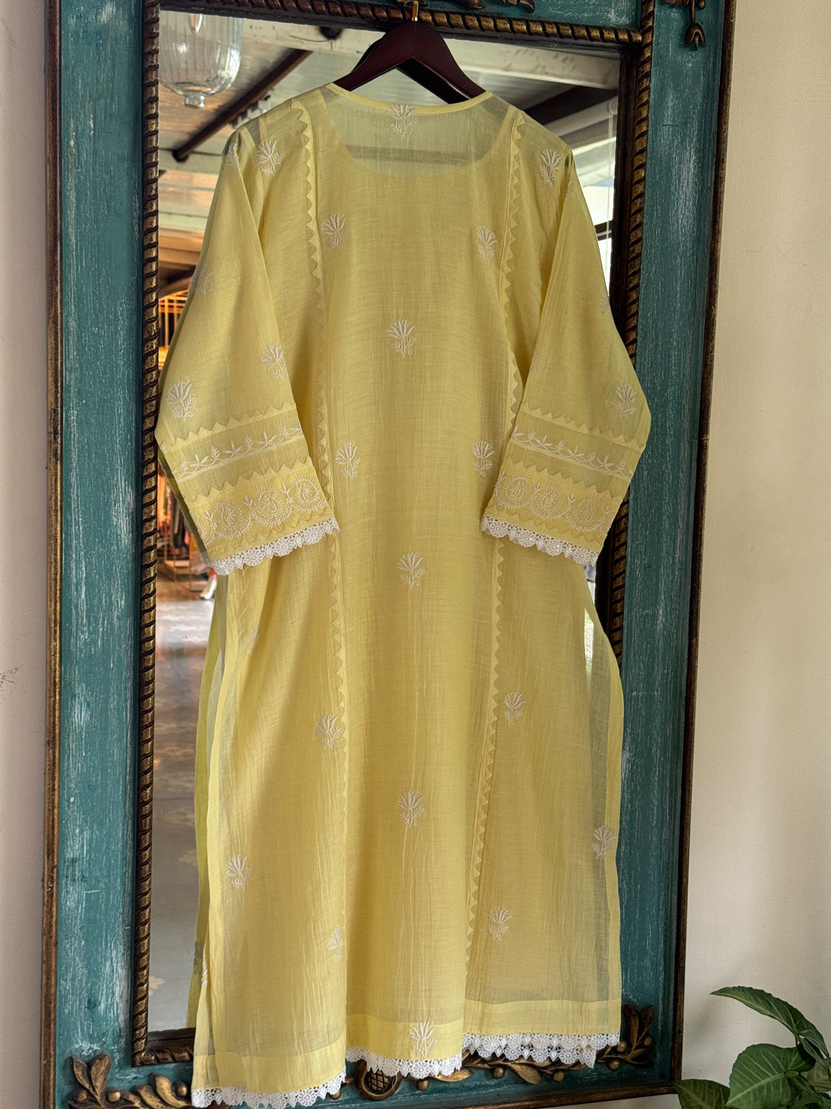 Yellow Shade Malmal Straight Cut Applique Chikankari Pearl & Sequins Kurta Set