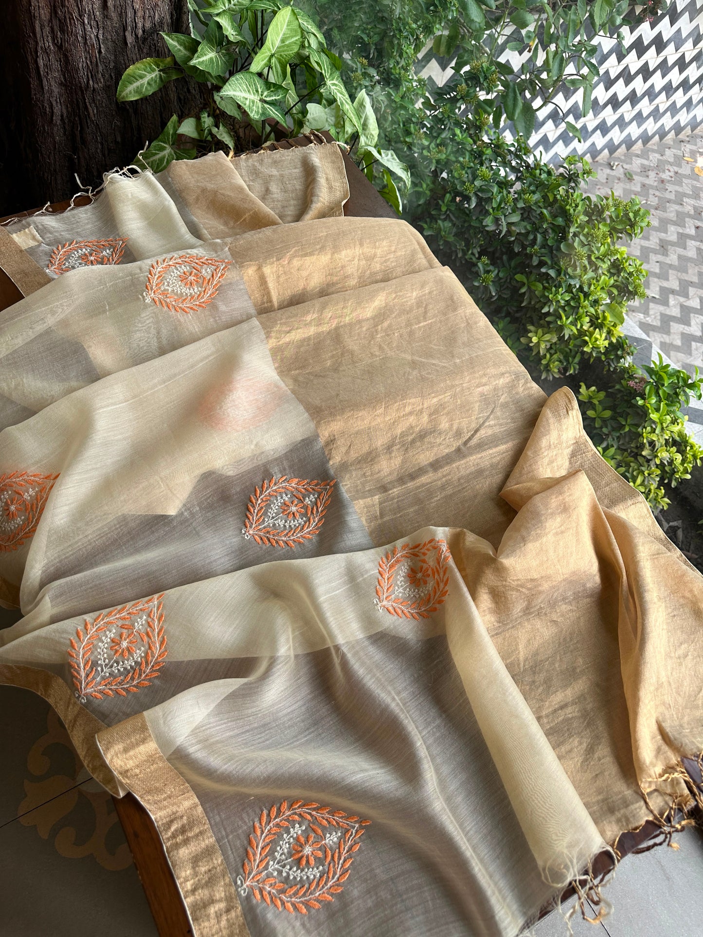 Cream Shade Tissue Zari Kota Chikankari Unstitched Fabric