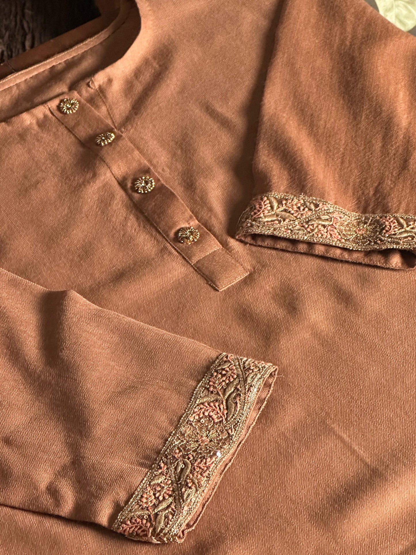 Clay Brown Kashmiri Pashmina Phiran with Handcrafted Ari & Chikankari Embroidery