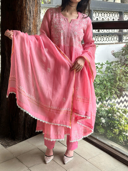 Pink Shade Malmal Mukaish Kamdani Chikankari Kurta Set