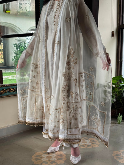 Ivory Kota Pattu Chikankari Suit Set with Organza Dupatta & Pearl Loop Buttons